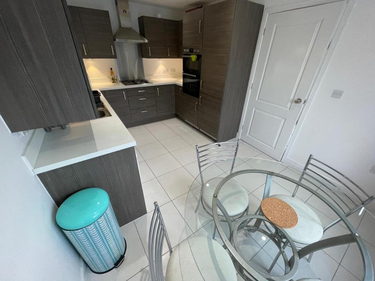 Large Bright King Sized - Short Walk From Cc Manchester