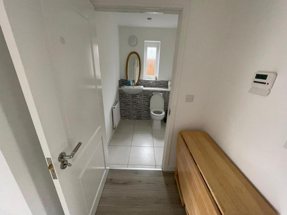 Large Bright King Sized - Short Walk From Cc Guest house Manchester